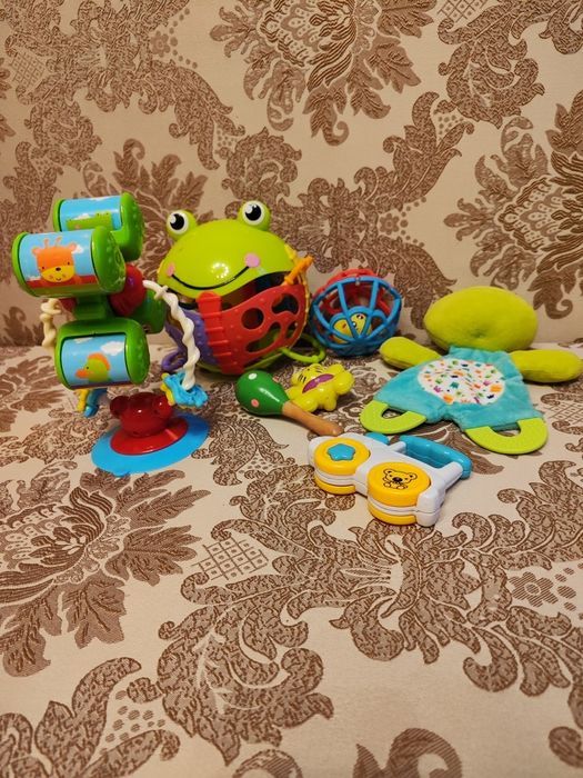 Набір дитячих іграшок для розвитку