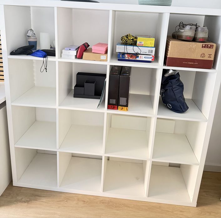 Kallax Ikea 147x147cm