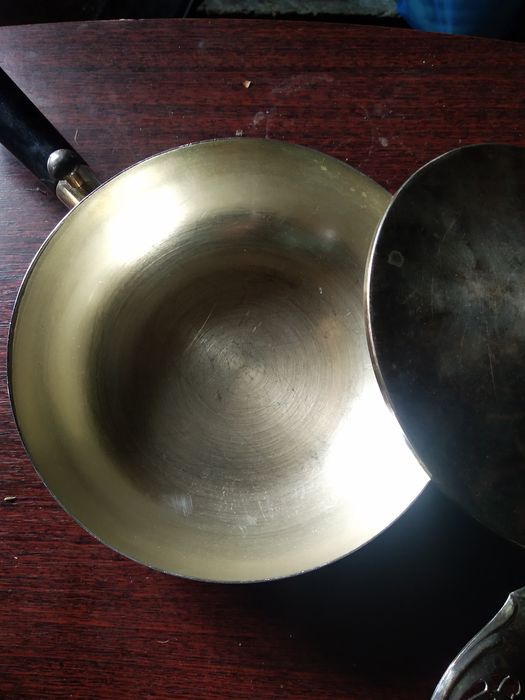 Посуд (каструльки з ручкою)