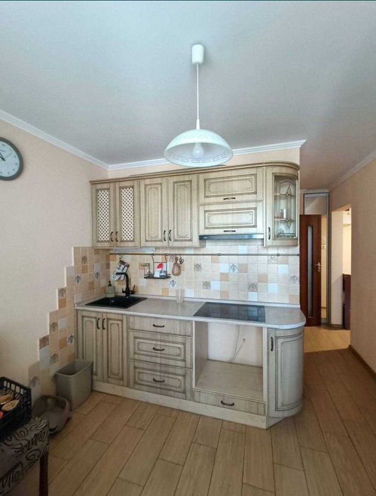 Продам 2 кімн. 54 м2 ЖМ Перемога (б. Слави) ТОП ЛОКАЦІЯ ремонт