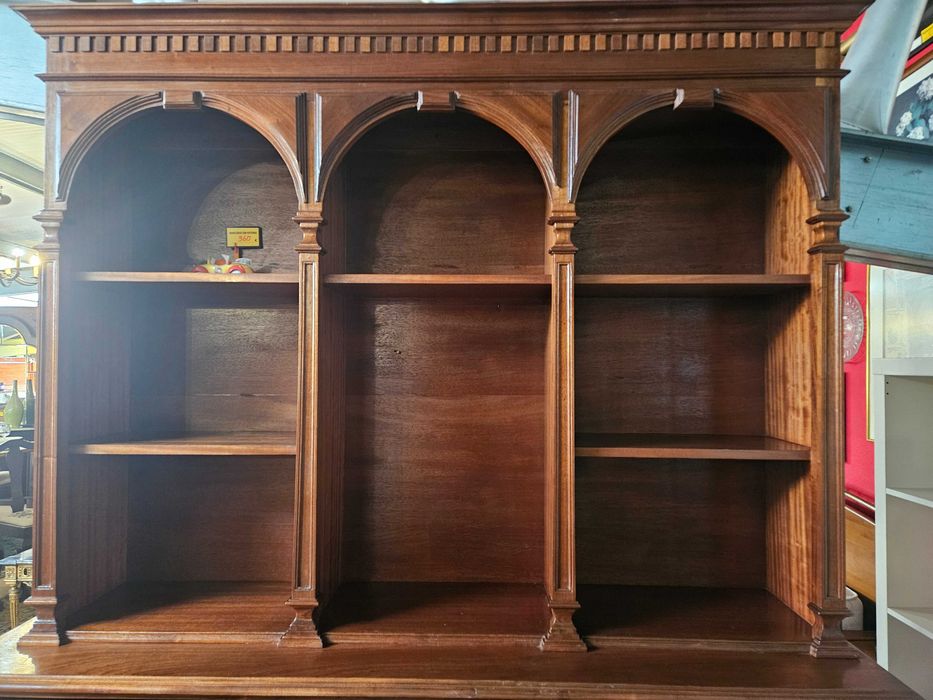 Móvel em madeira para sala ou escritório - Muito bom estado geral