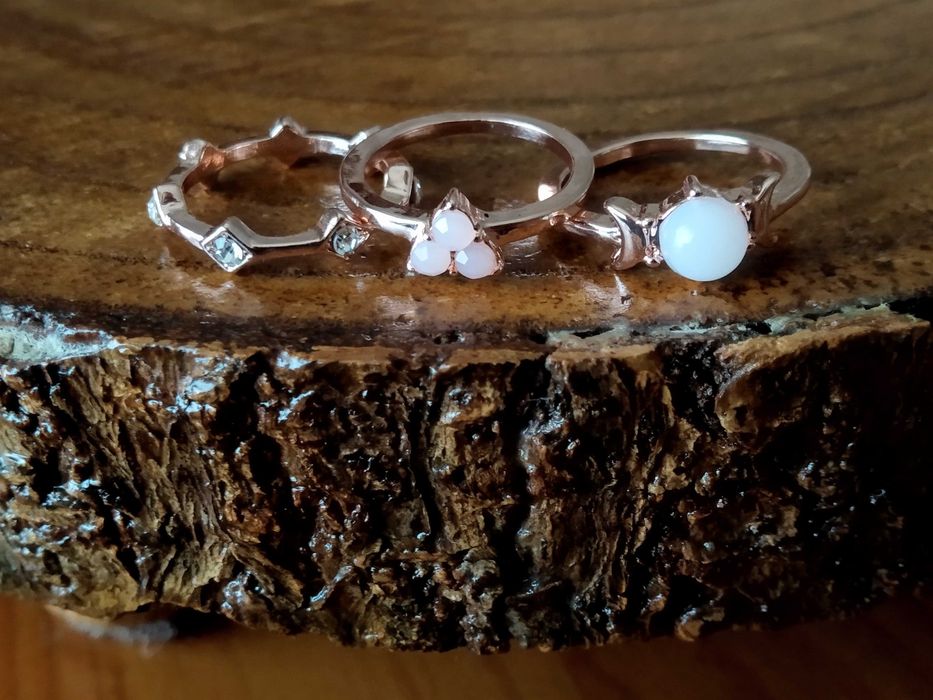(NOVOS, PORTES GRÁTIS) Conjunto de Anéis Banhados a Prata 925 Rosa