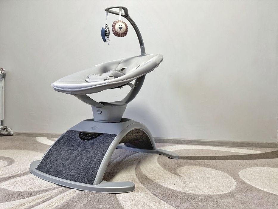 Центр заколисуючий - Chicco Comfy Wave