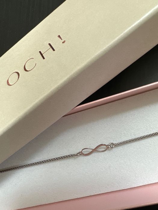 Naszyjnik srebrny ze znakiem nieskończoności