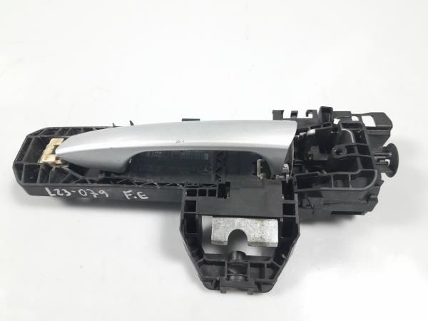 Puxador porta frente esquerda MERCEDES-BENZ Classe C (W204)