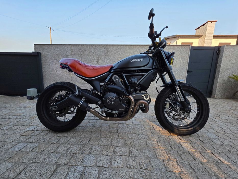 Ducati Scrambler 800 Full Throttle Custom