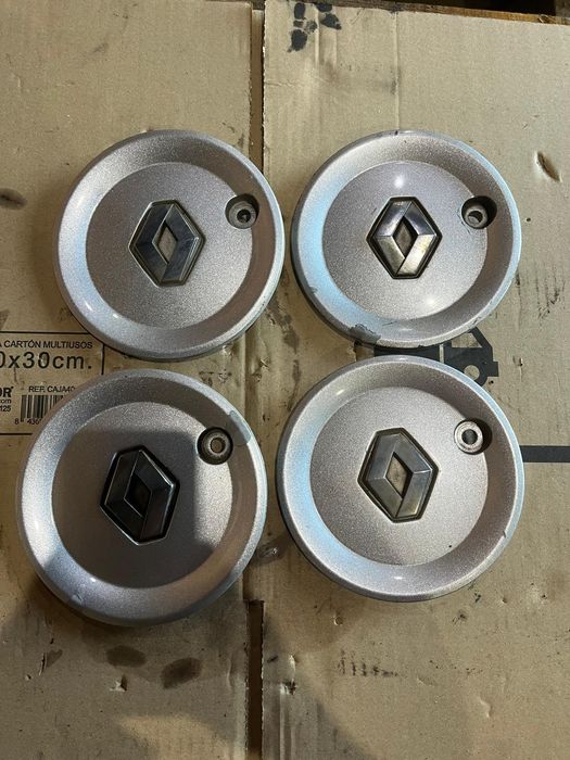 Ref 212 Centros de jantes Renault Clio II ano 2005