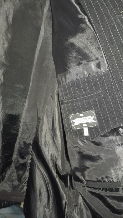 Продам чоловічий молодіжний піджак.