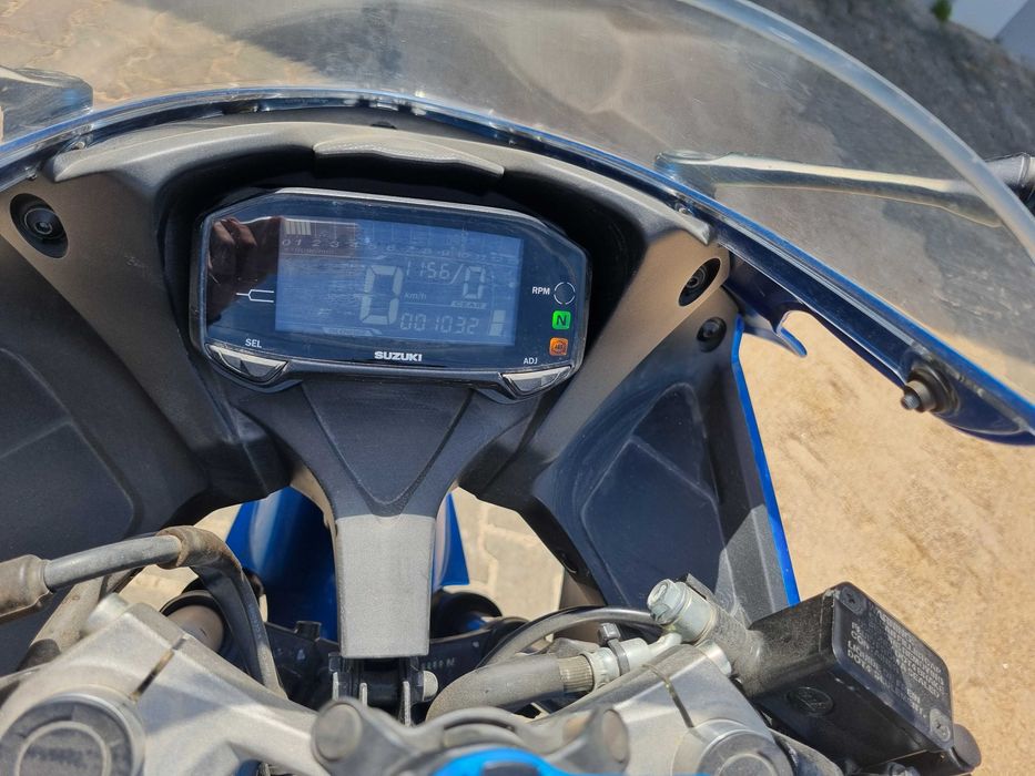 Suzuki GSX - R 2024