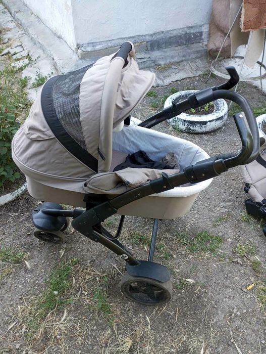 Детская каляска 2 в 1