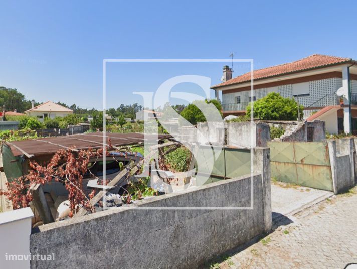 Terreno Com Ruina - Otima Localização - Vila De Punhe