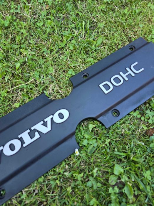 Osłona górna cewek silnika Volvo V70 S70 XC70 850 Nr 6842796