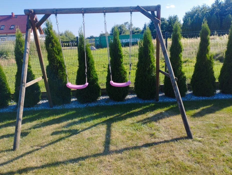 Huśtawka ogrodowa dla dzieci