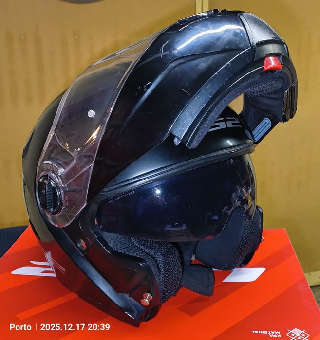 Capacete LS2 Strobe "L" usado