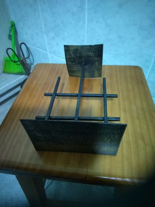 Castiçal minimalista