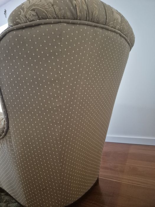 Dwa duże fotele retro