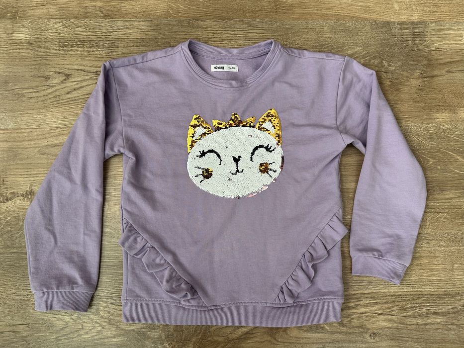 Sinsay 134 bluza ze zmiennym motywem kotka kotek kot bluzka