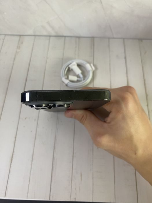 iPhone 13 pro 256GB 100%