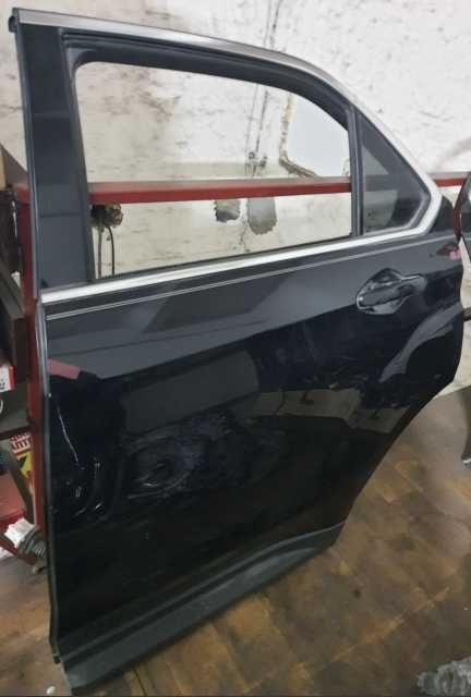 задні ліві двері дверка еквінокс разборка шрот chevrolet equinox 2015