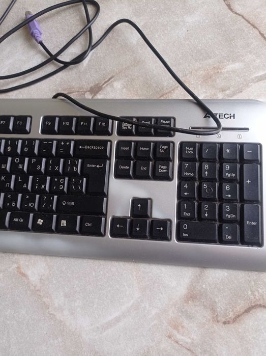 Клавиатура/компьютер/коврик для мыши комплектующие