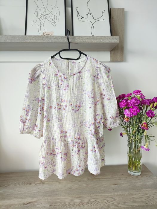Bluzka w kwiaty z baskinką 36 S H&M