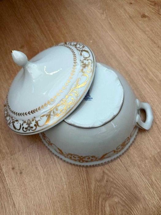 Serviço marca Coimbra para 10 pessoas (como novo).