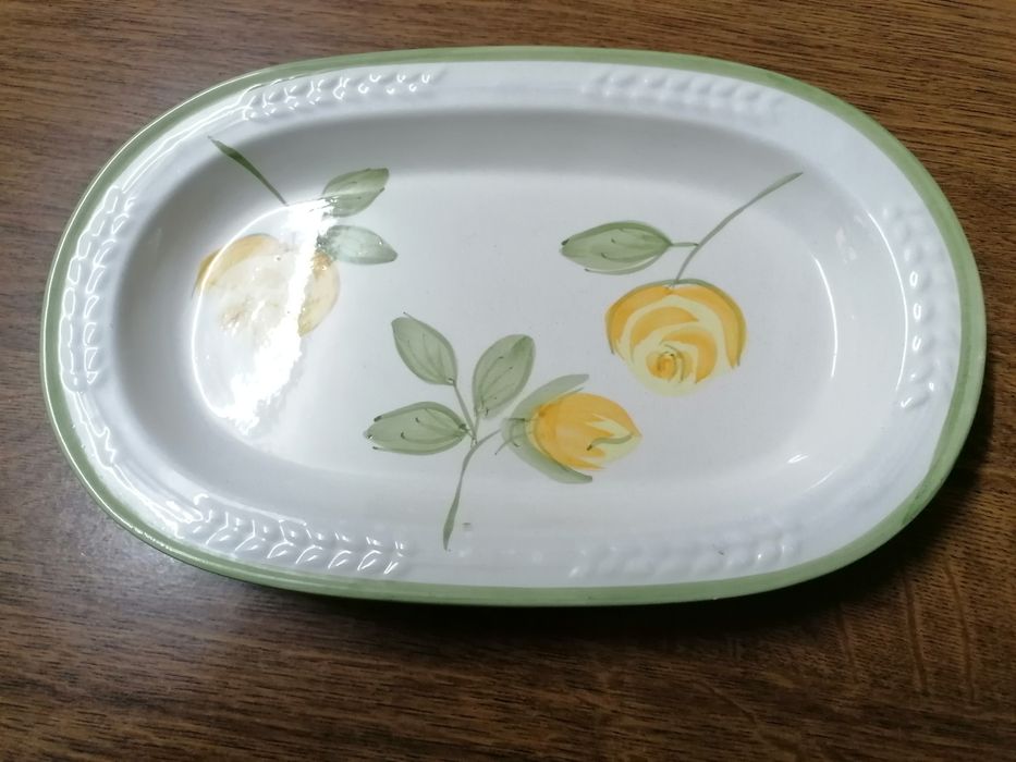 Artigos de cozinha em porcelana pintados. , desde