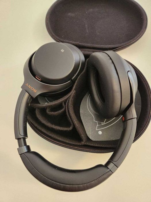 Навушники Sony WH-1000XM3