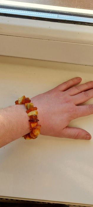 Bransoletka z bursztynu