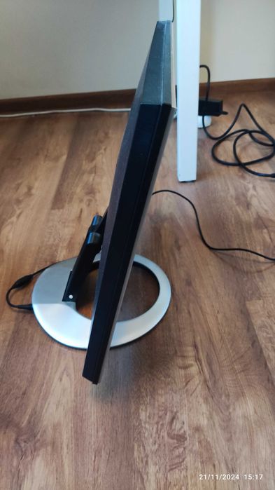 Monitor komputerowy Flatron L1970HR-BF z zasilaczem lub bez. Okazja