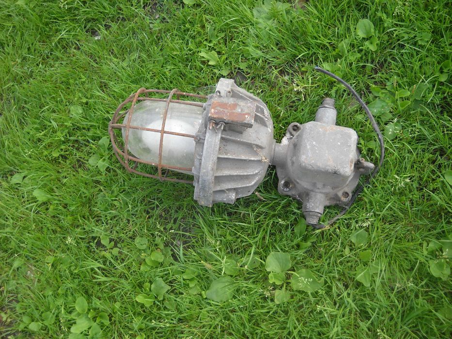 Lampa przemysłowa aluminium