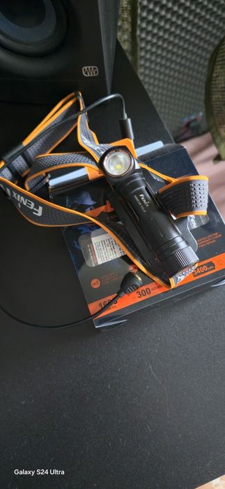 Latarka Fenix hm61r v.2.0