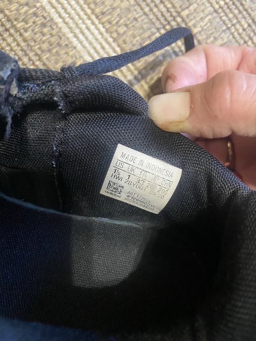 Кросівки адідас