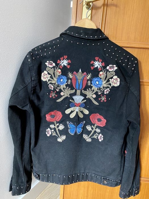 Casaco ZARA com edicão