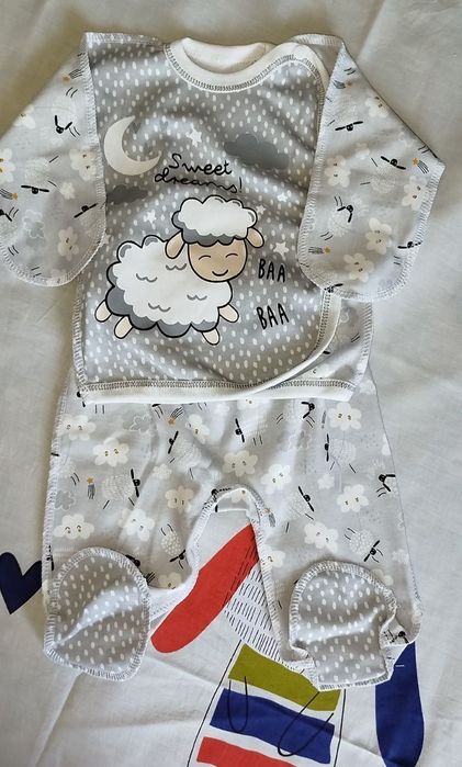 Комплект для немовляти 56 см
