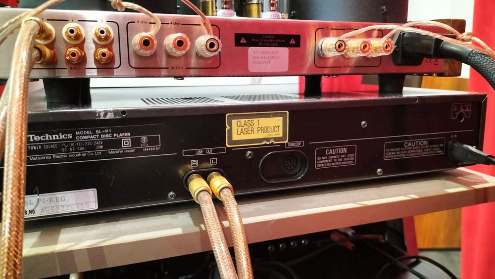 Odtwarza CD Technics SL-P1