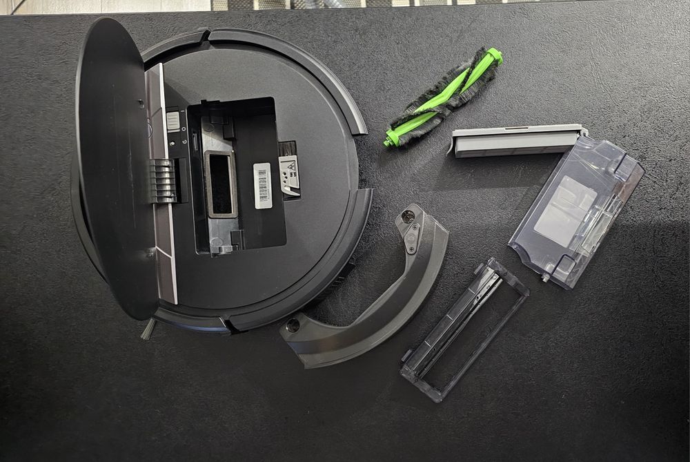 iRobot Roomba Combo Vacuum and Mop