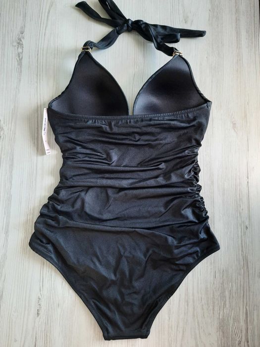 Черный сдельный цельный купальник Victoria's Secret с пушапом утяжка S