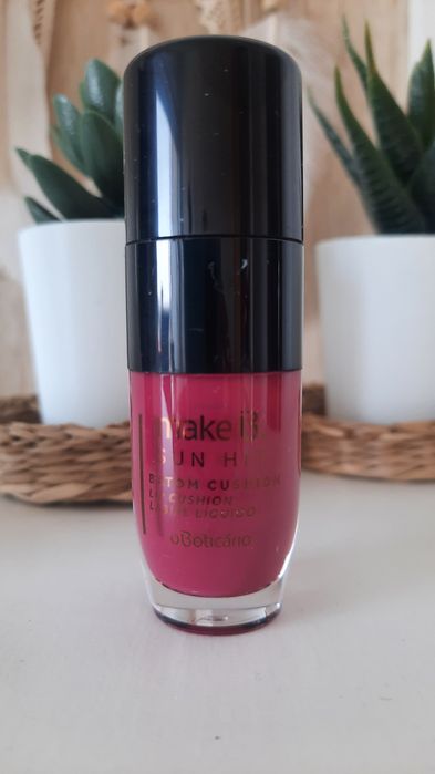 Baton Cushion Boticário