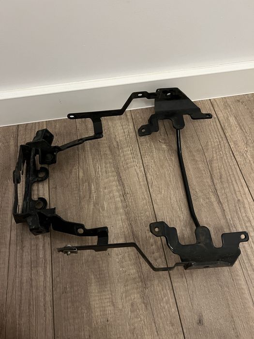 Крепление хвоста к раме Yamaha Fz1 S