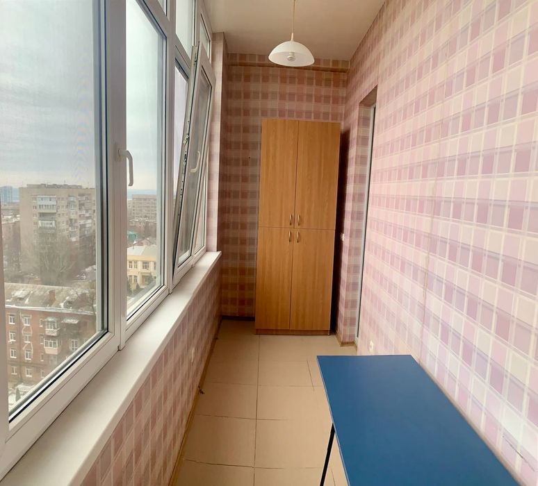 Сдам в оленду 3ех ком на ул.гусенко правый берег г.Днепр