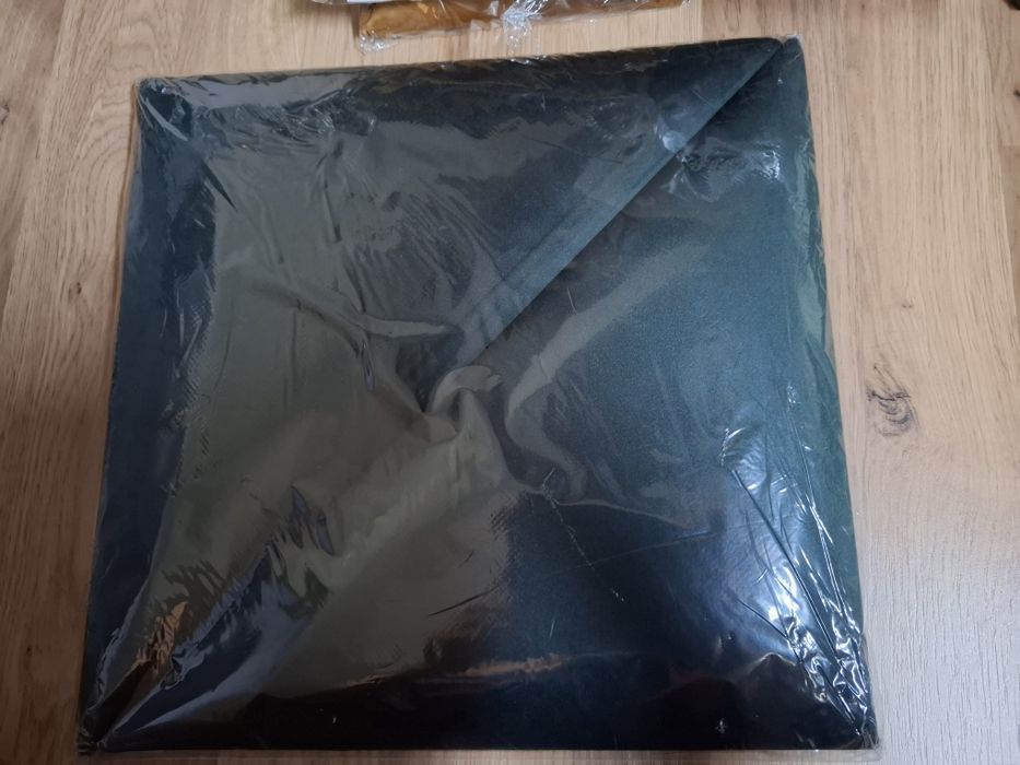 Zestaw paneli tapicerowanych BRW (13 paczek / 26 sztuk) – miodowe, czarne, zieleń