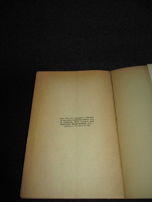 Livro Mais brilhante que mil sóis Robert Jungk