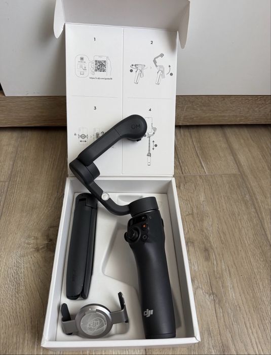 Стабілізатор для смартфона DJI Osmo Mobile 6