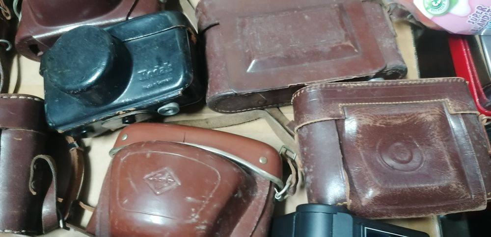 Conjunto bolsas couro máquinas fotográficas
