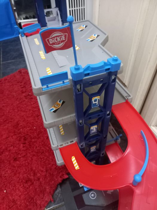 Jogo de garagem dickie toys