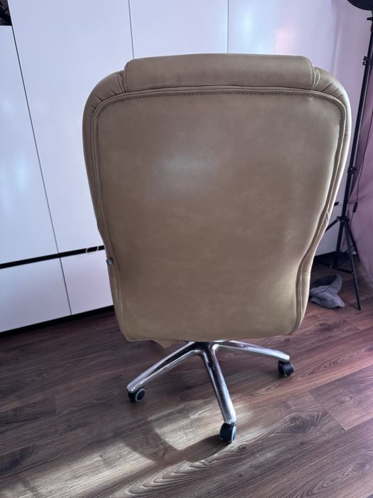 Крісло шкіряне, стілець шкіра, без ручок