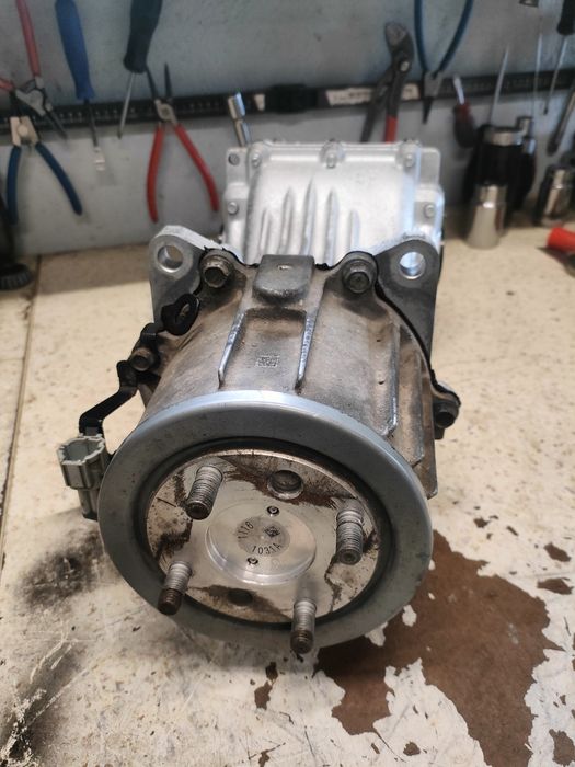 Tylny most dyfer  Haldex NISSAN QASHQAI ROGUE X-TRIAL Renault Kadjar D