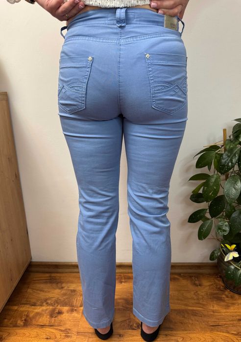 Spodnie materiałowe proste straight bawełniane braxy Brax W26 L32 S 36