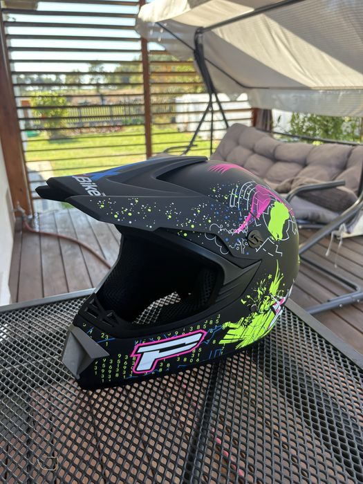 Kask crossowy motocykl